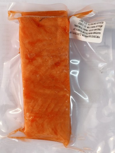 Salmón porciónado.
